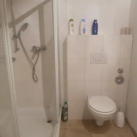 Zweibettzimmer Mit Bad Auf Pferdehof In Much