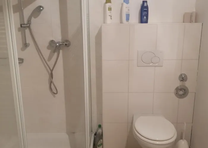 Zweibettzimmer Mit Bad Auf Pferdehof In Much